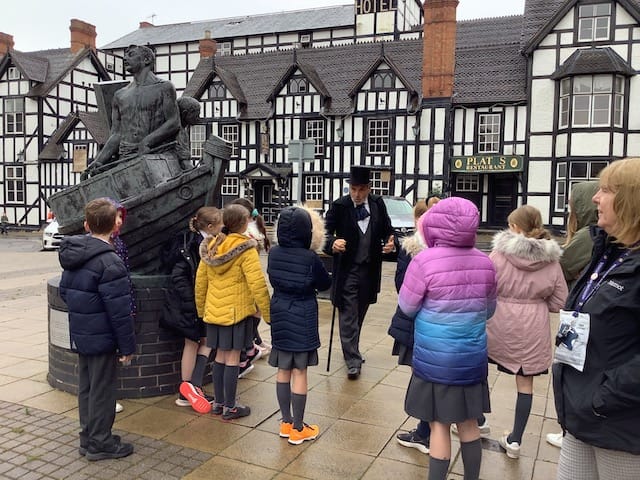 John Corbett the Salt King meeting Year 5 outside the Brine Baths